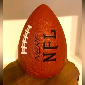 Nerf NFL Turbo Blast-Back Football